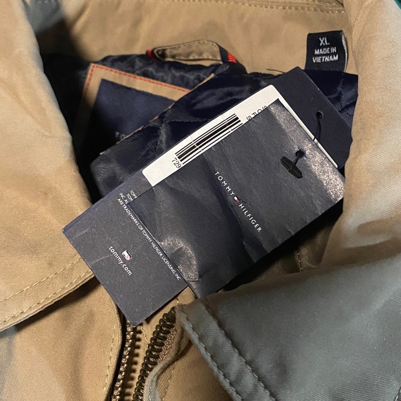 Tommy Hilfiger Ivy Retro Quilted Jacket in Khaki zip front new with tags - Picture 10 of 10